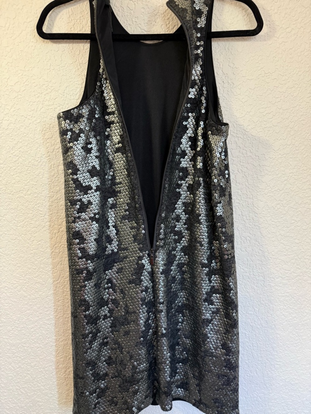 Laundry Shelli Segal Gunmetal Sequin Dress | Racerback | Glam | | Small - Picture 8 of 11